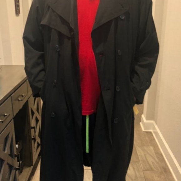 Men's Black Pierre Cardin Trench Coat - Picture 4 of 5